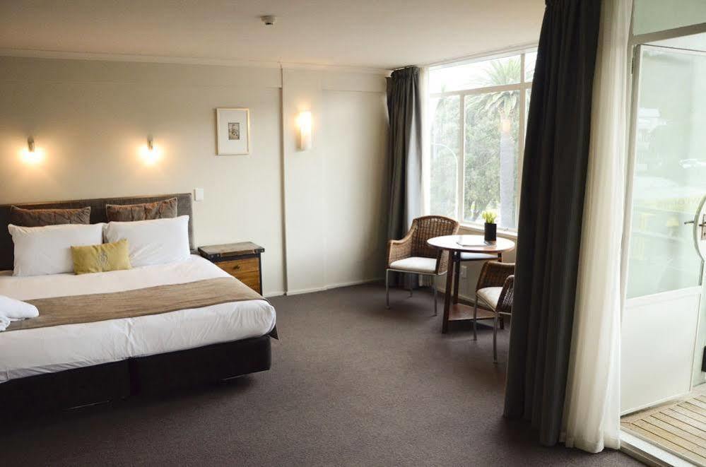 Expressotel Napier Buitenkant foto